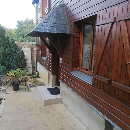 Le Petit Chalet -Appartement Proche De La Vieille Ville , Du Centre Ville Et Du Tram- Petit Dejeuner Offert Le Mans Exterior foto