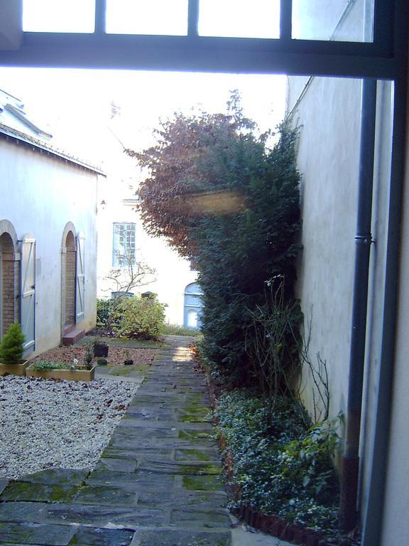 Le Petit Chalet -Appartement Proche De La Vieille Ville , Du Centre Ville Et Du Tram- Petit Dejeuner Offert Le Mans Habitación foto